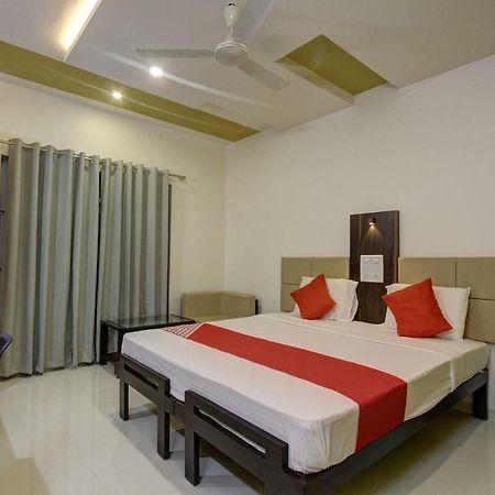 Hotel Oyo 39568 Alekha Gateway Sirsi Exteriér fotografie